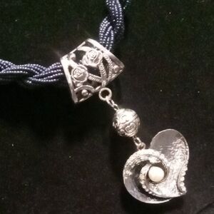 Charming Charlie Silver Heart with center pearl Pendant Necklace navy blue